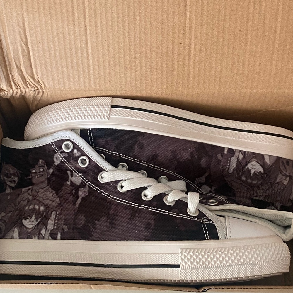 Gorillaz Converse